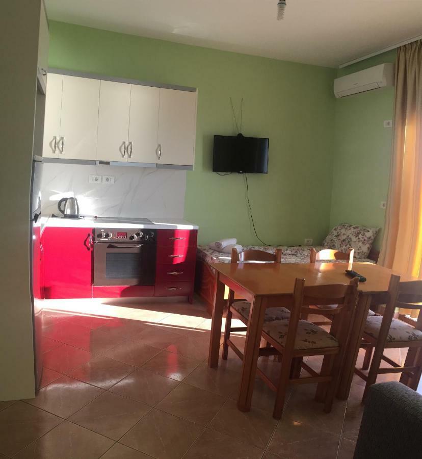 Mana Apartments Ksamil Exterior foto